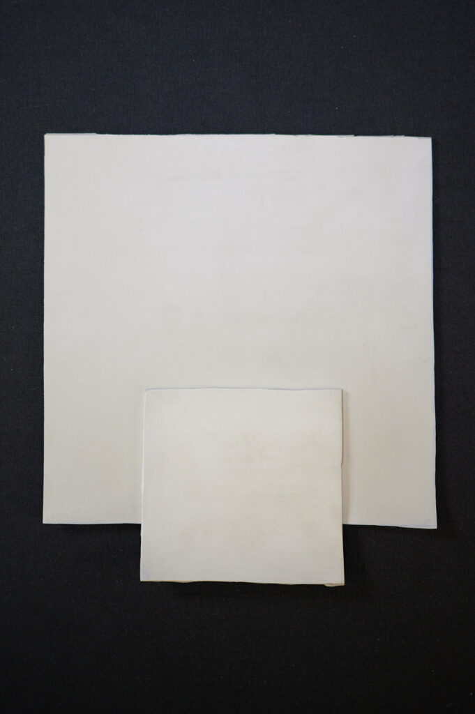Резина белая вакумная 2 мм